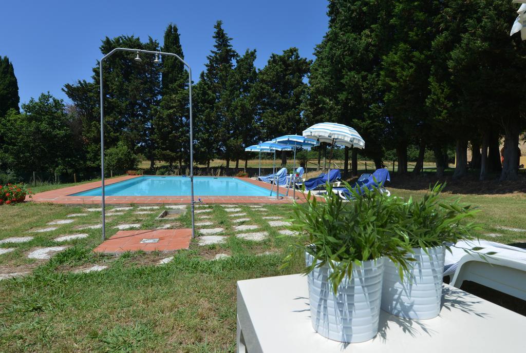 Agriturismo Tenuta Vallelunga Guasticce Exterior photo