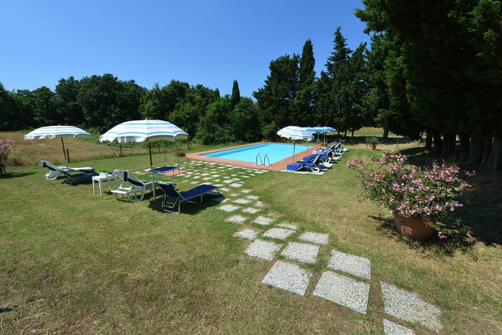 Agriturismo Tenuta Vallelunga Guasticce Exterior photo