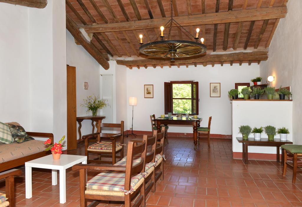 Agriturismo Tenuta Vallelunga Guasticce Exterior photo