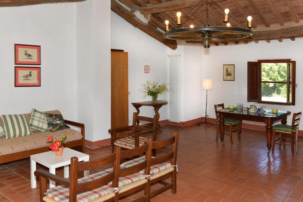 Agriturismo Tenuta Vallelunga Guasticce Exterior photo