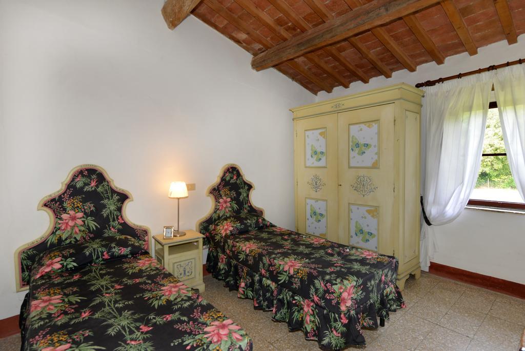 Agriturismo Tenuta Vallelunga Guasticce Exterior photo
