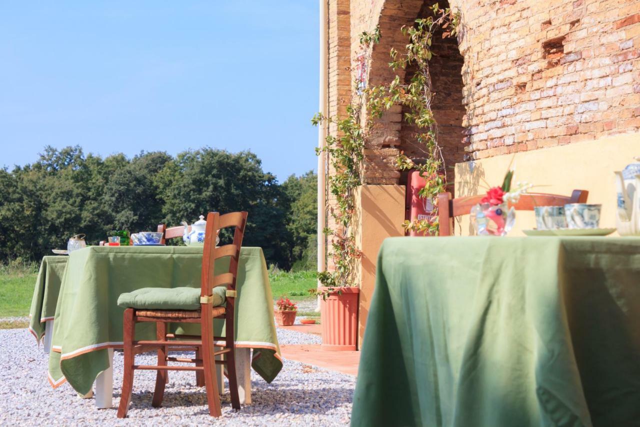 Agriturismo Tenuta Vallelunga Guasticce Exterior photo